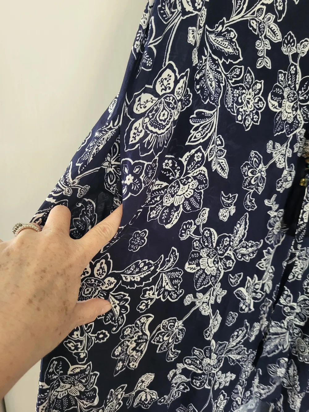 Ella Moon- Lg- EUC Navy Floral Maxi Dress with Drawstring Waist - Picture 6 of 7